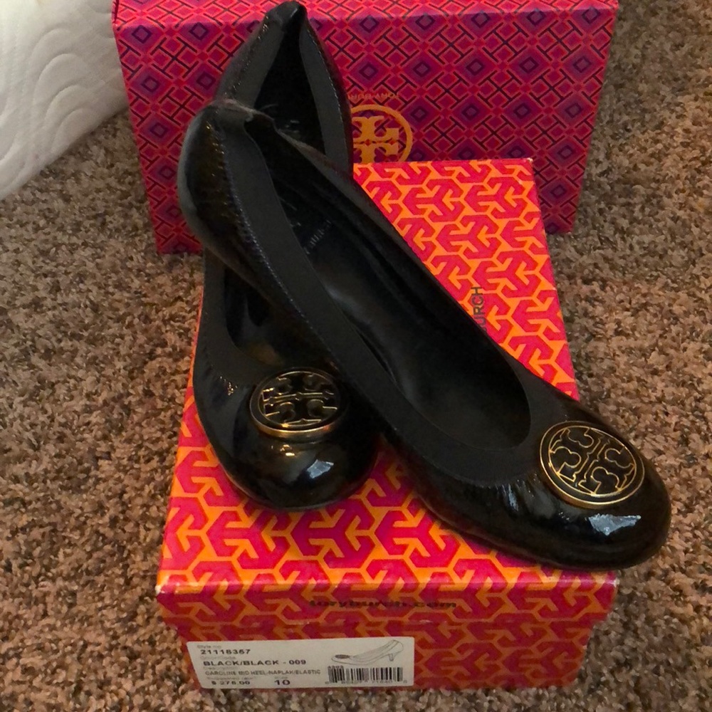 Tory Burch Caroline Mid Heel